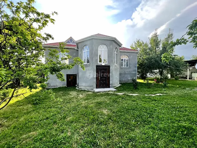 4 otaqlı ev / villa, Qəbələ, Qəbələ