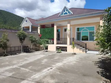 4 otaqlı ev / villa, Qax, Qax r.