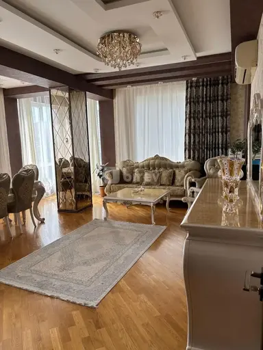 3 otaqlı mənzil, 6-cı mikrorayon q.