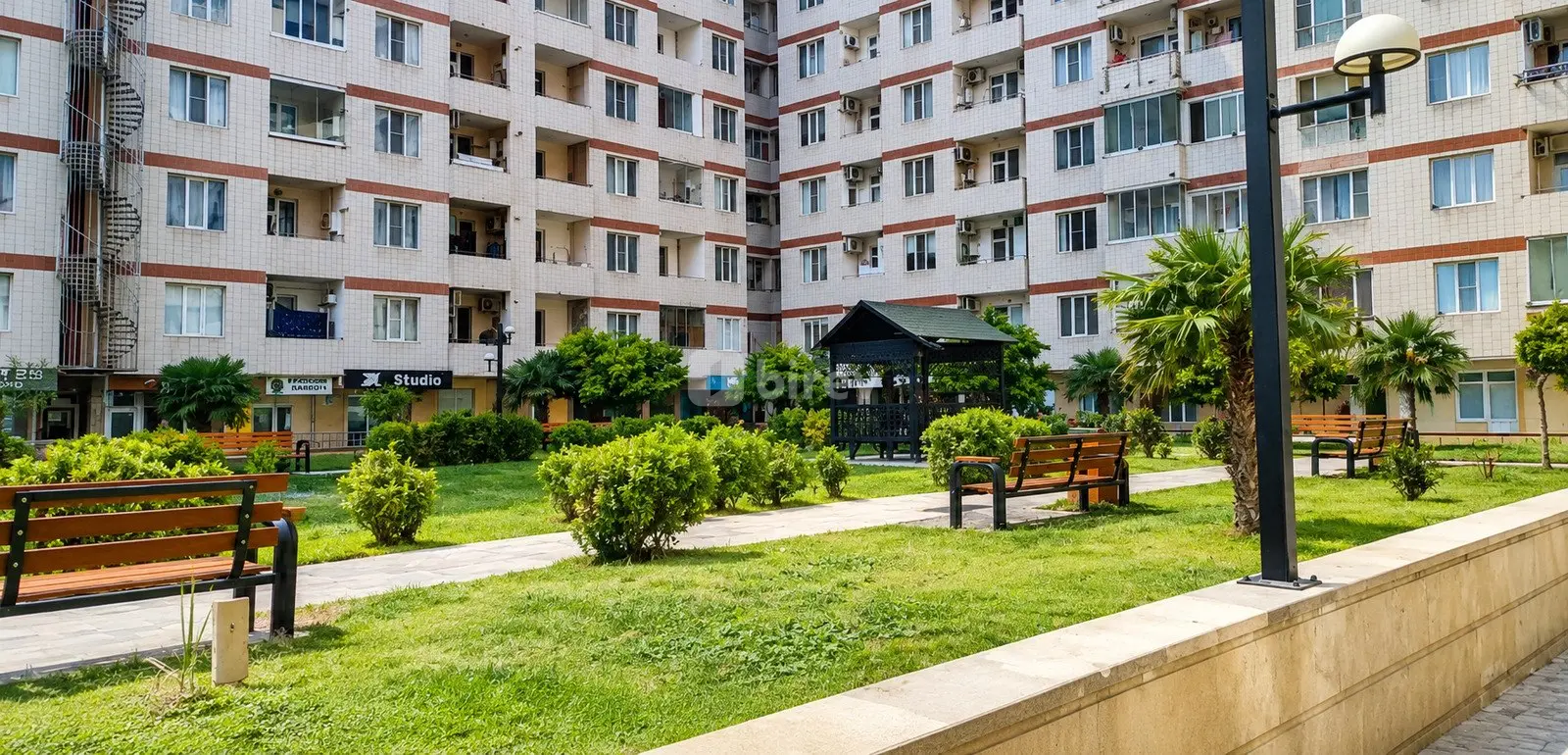 4 otaqlı mənzil, Yasamal rayonu, Həsən Bəy Zərdabi prospekti, Bakı şəhəri — şəkil 1