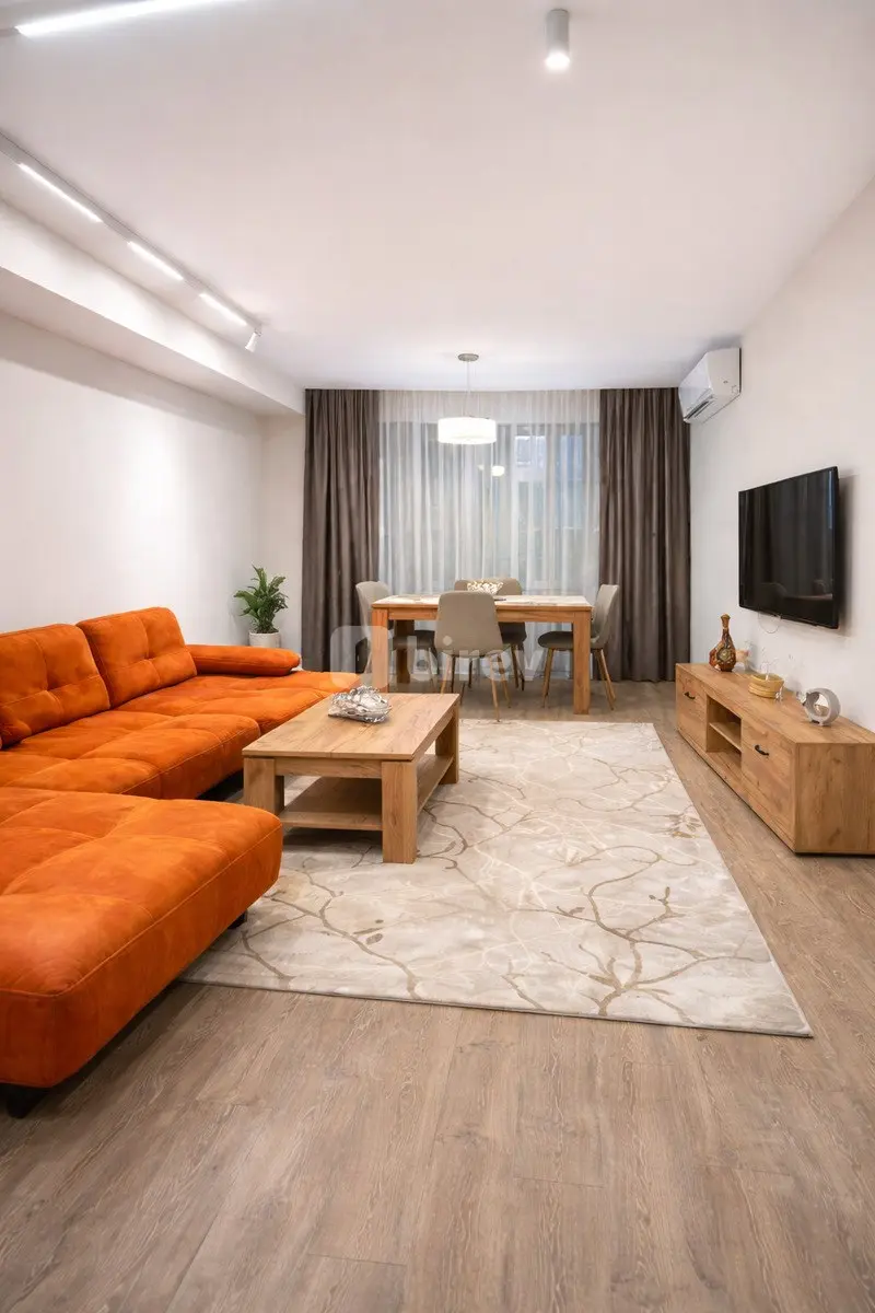 3 otaqlı mənzil, Səbail rayonu, İzzət Nəbiyev k.28 A, Bakı şəhəri — şəkil 1