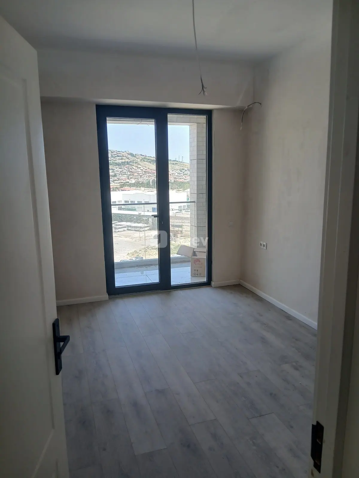 2 otaqlı mənzil, Zığ q., Zığ qəsəbəsi, Suraxanı rayonu — şəkil 1