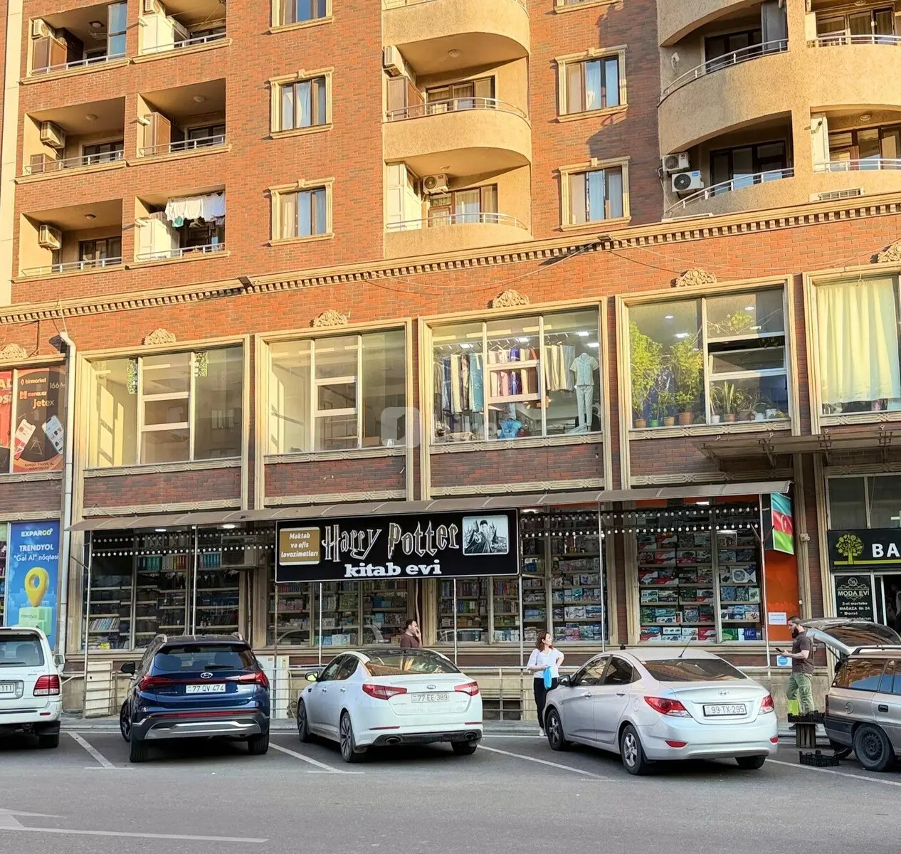 Obyekt, Əhmədli q., Sarayevo küçəsi, Xətai rayonu — şəkil 1