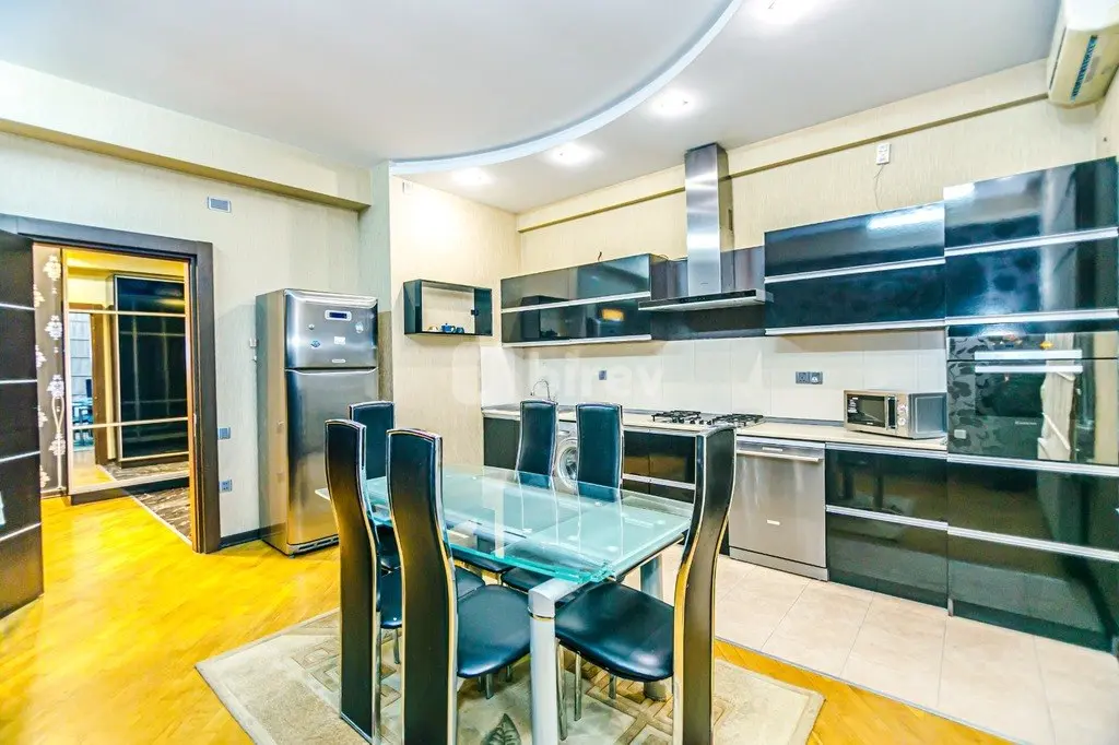 4 otaqlı mənzil, Nəsimi rayonu, Bülbül prospekti 65c, Bakı şəhəri — şəkil 12