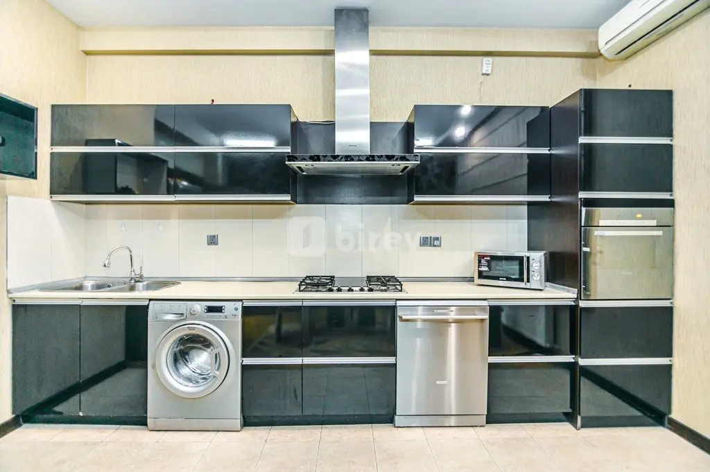 4 otaqlı mənzil, Nəsimi rayonu, Bülbül prospekti 65c, Bakı şəhəri — şəkil 17