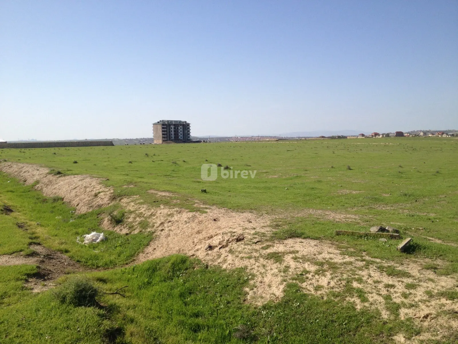 Torpaq, Abşeron rayonu, Novxanı qəsəbəsi, Bakı şəhəri — şəkil 1