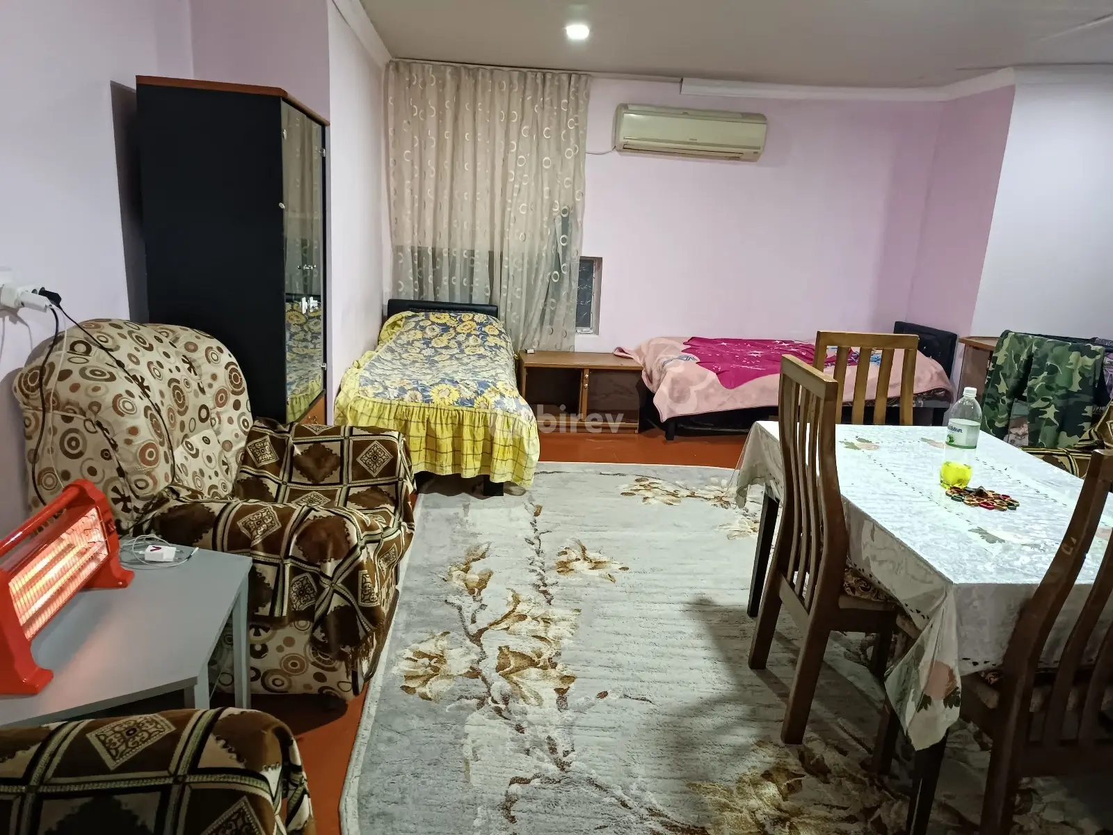 4 otaqlı ev / villa, Yasamal rayonu, E.Akademiyası m., Bakı şəhəri — şəkil 1
