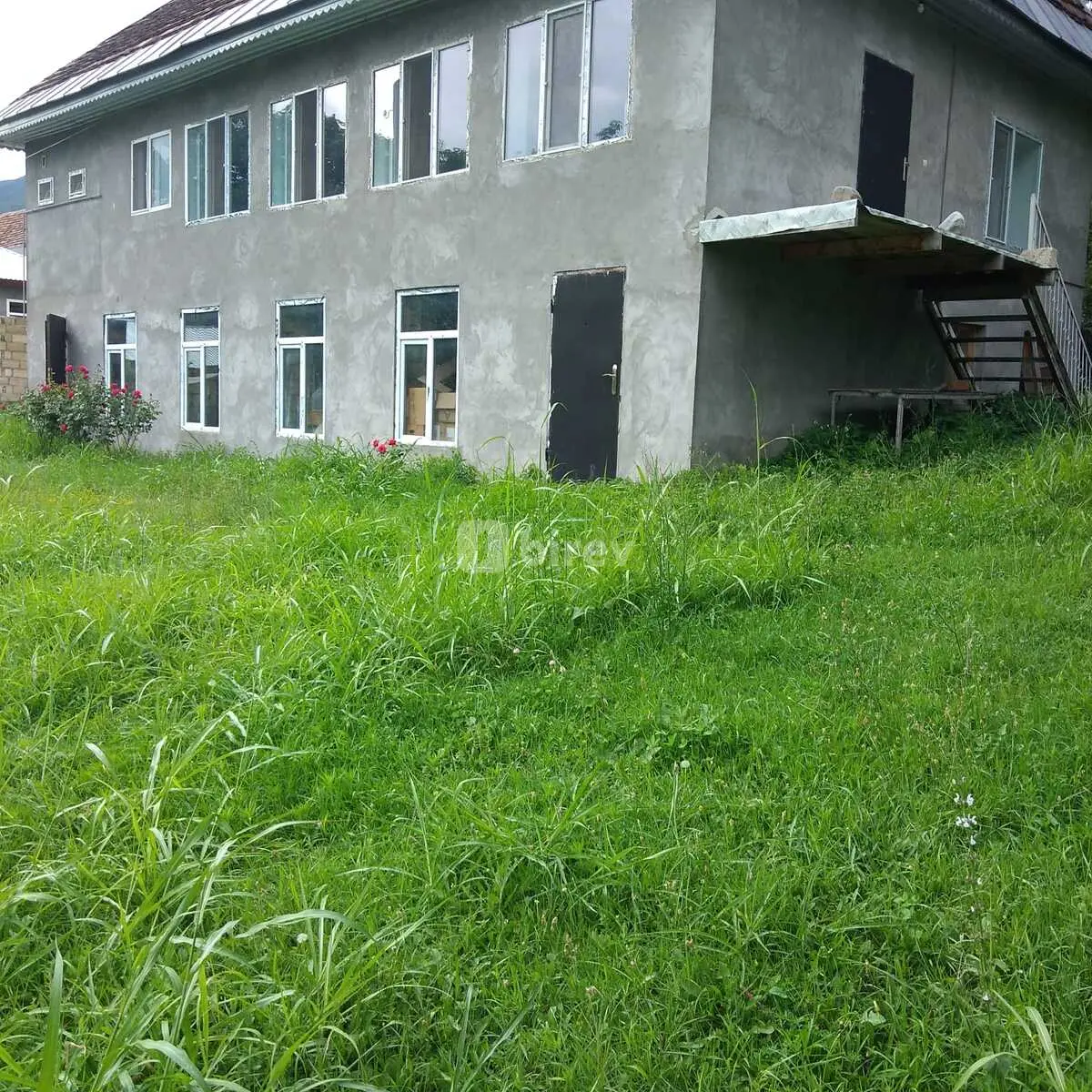 6 otaqlı ev / villa, Şəki, Baş Zəyzid kəndi — şəkil 5