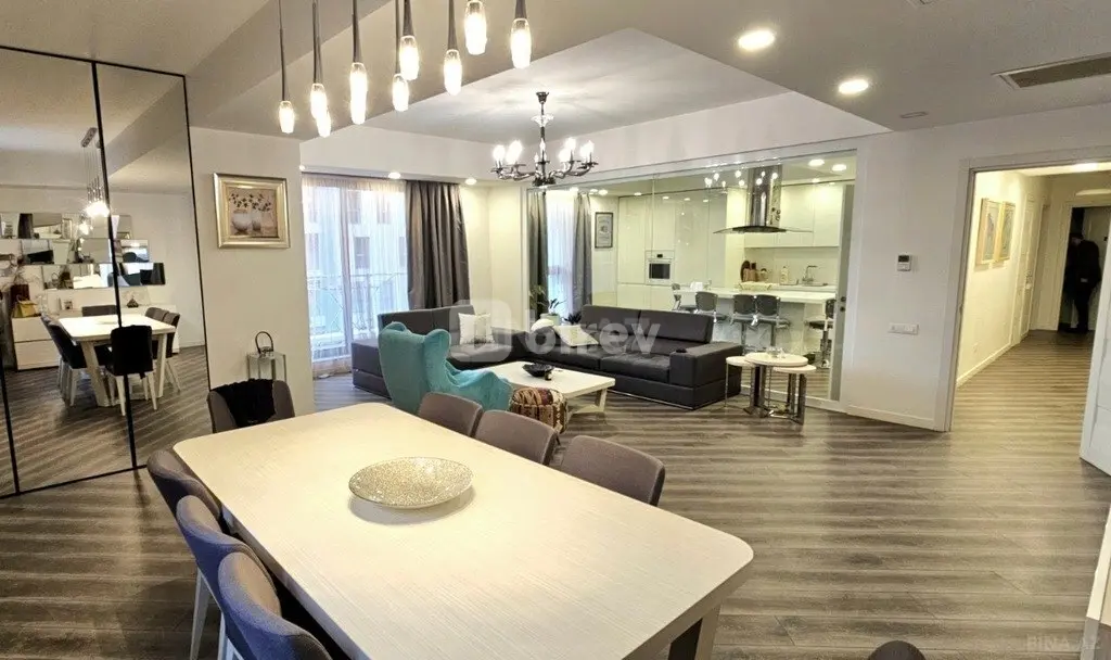 4 otaqlı mənzil, Nəsimi rayonu, Neftçilər pr., Bakı şəhəri — şəkil 1