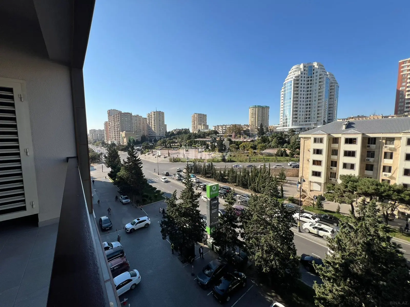 4 otaqlı mənzil, Yasamal rayonu, Mətbuat pr., Bakı şəhəri — şəkil 11