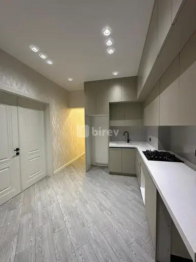 4 otaqlı mənzil, Həzi Aslanov q.