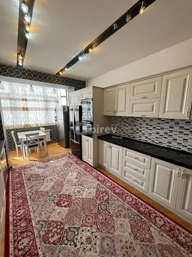 3 otaqlı mənzil, 8-ci kilometr q.