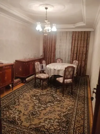 5 otaqlı mənzil, Əhmədli q.
