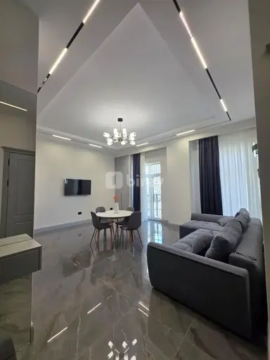 2 otaqlı mənzil, Ağ şəhər q.