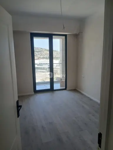 2 otaqlı mənzil, Zığ q.