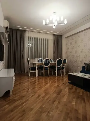 2 otaqlı mənzil, Nəsimi rayonu, 8 Noyabr m.
