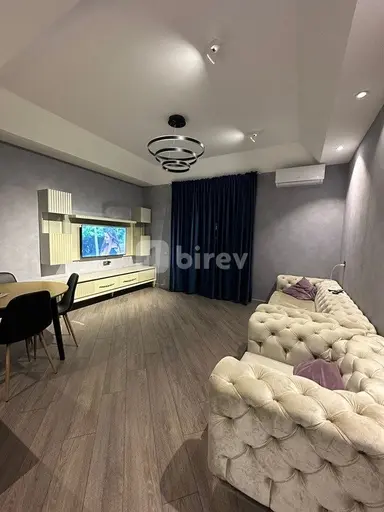 3 otaqlı mənzil, Ağ şəhər q.