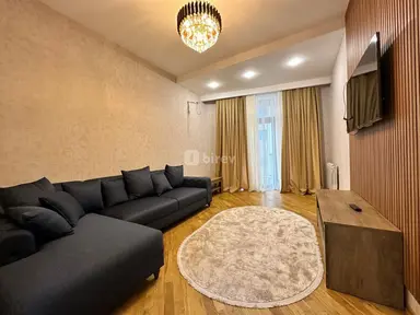 3 otaqlı mənzil, Səbail rayonu, 28 May m.