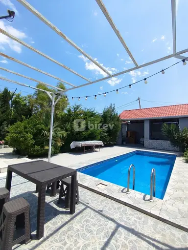 4 otaqlı ev / villa, Buzovna q.