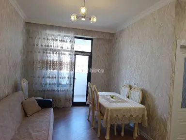 2 otaqlı mənzil, 8-ci mikrorayon
