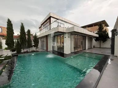 5 otaqlı həyət evi, Şüvəlan q.