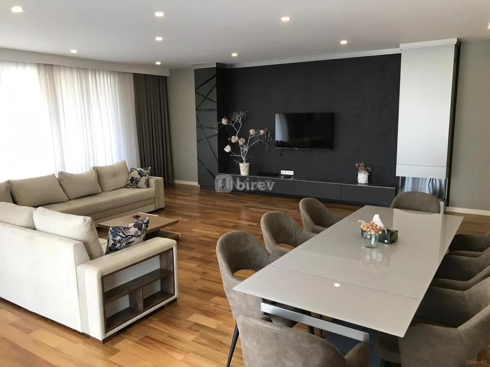 4 otaqlı mənzil, Xətai rayonu, Neftçilər pr., Bakı şəhəri — şəkil 1