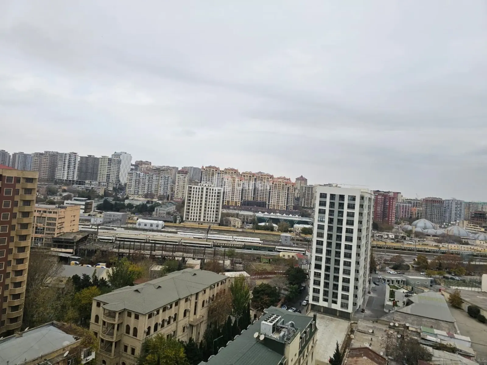 4 otaqlı mənzil, Nəsimi rayonu, Kövkəb Səfərəliyeva küç., Bakı şəhəri — şəkil 14