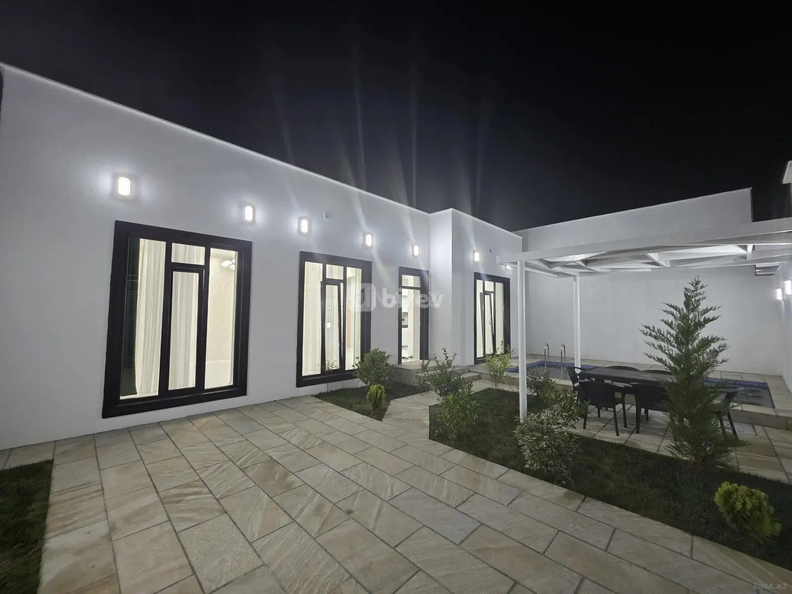 4 otaqlı həyət evi, Şüvəlan q., Şüvəlan qəsəbəsi, Xəzər rayonu — şəkil 1