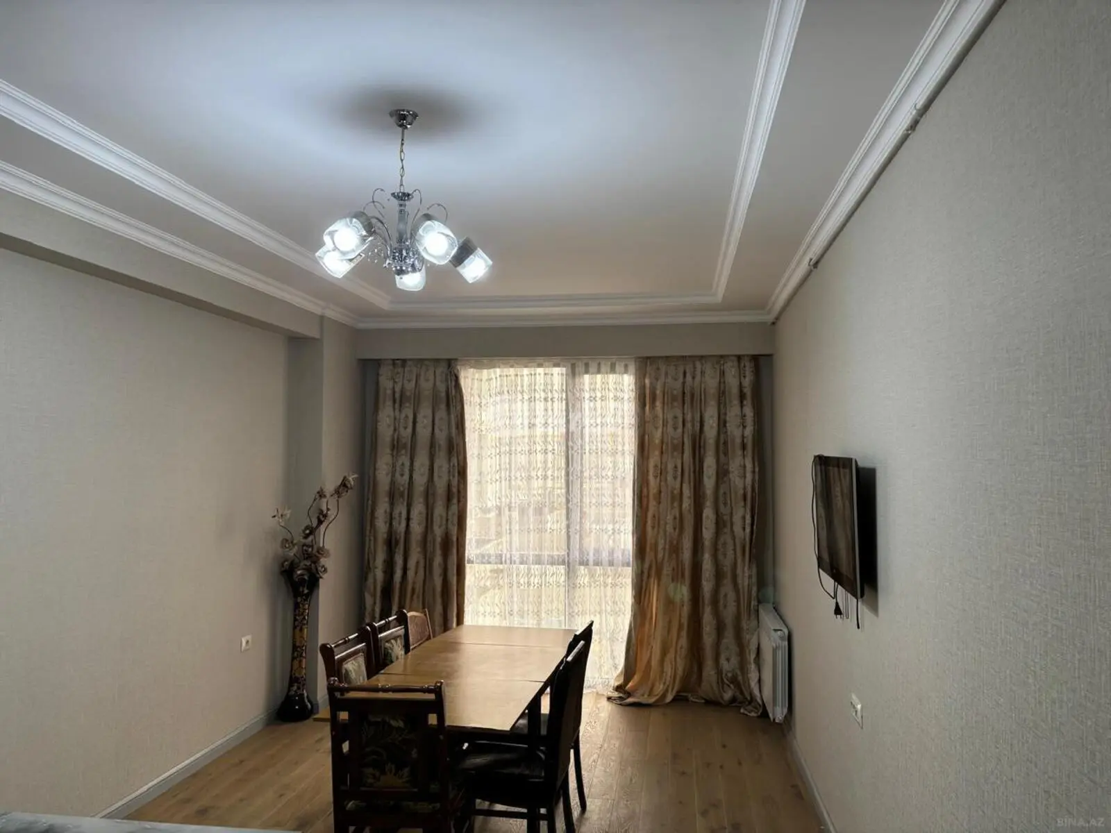 3 otaqlı mənzil, Yasamal rayonu, Müstəqillik küç., Bakı şəhəri — şəkil 1
