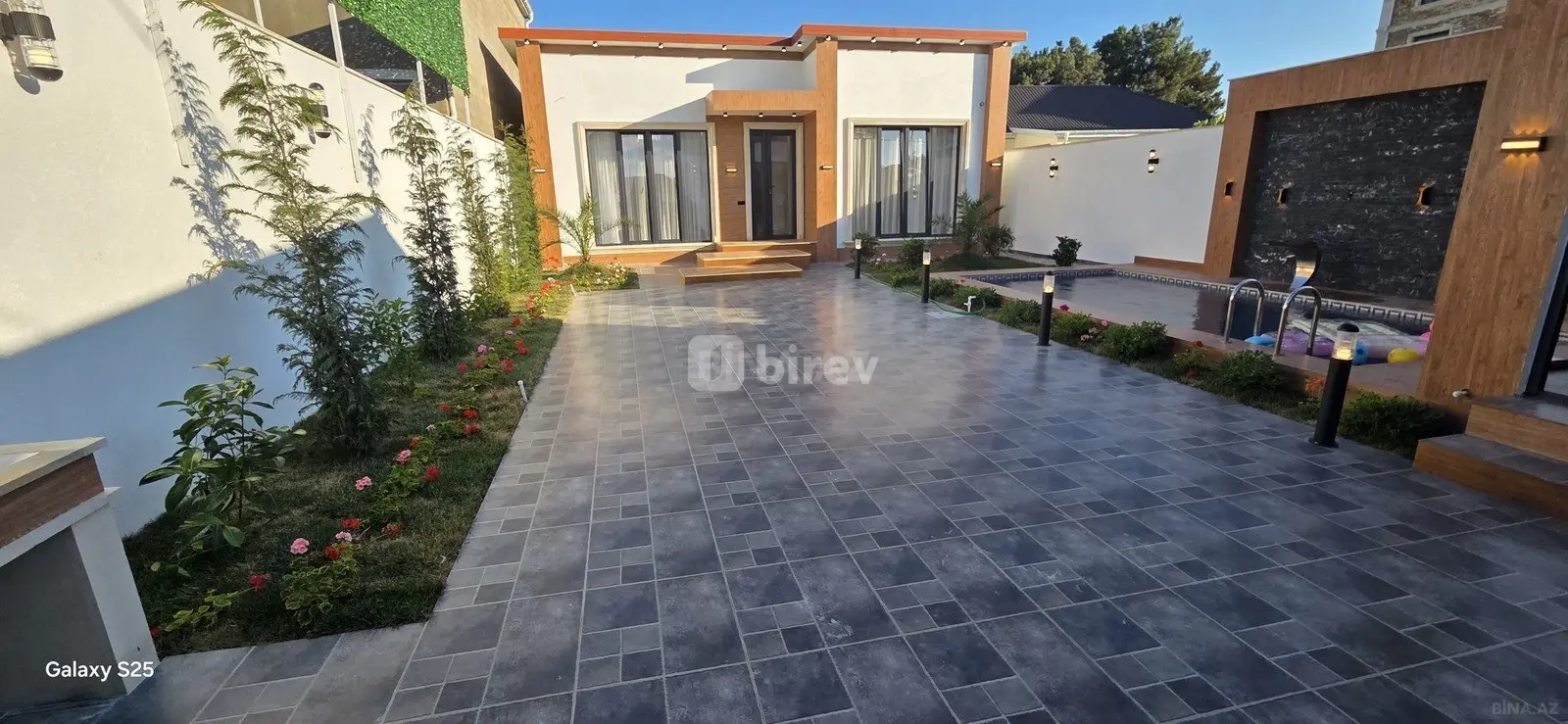 4 otaqlı həyət evi, Şüvəlan q., Şüvəlan qəsəbəsi, Xəzər rayonu — şəkil 1