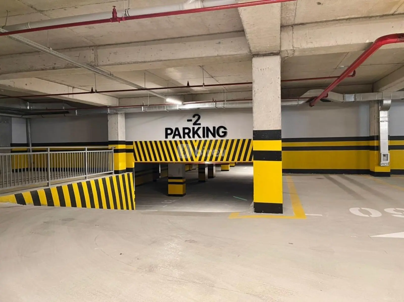 4 otaqlı mənzil, Xətai rayonu, 8 Noyabr prospekti., Bakı şəhəri — şəkil 11