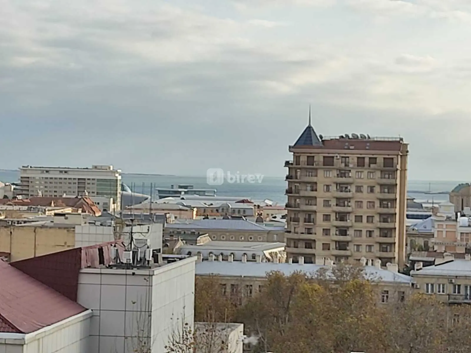 5 otaqlı mənzil, Nəsimi rayonu, Bül bül pr., Bakı şəhəri — şəkil 5