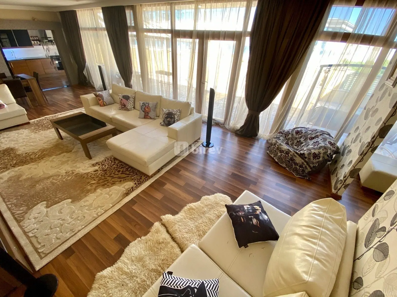 Ofis, Səbail rayonu, Rəsul Rza küçəsi, Bakı şəhəri — şəkil 2