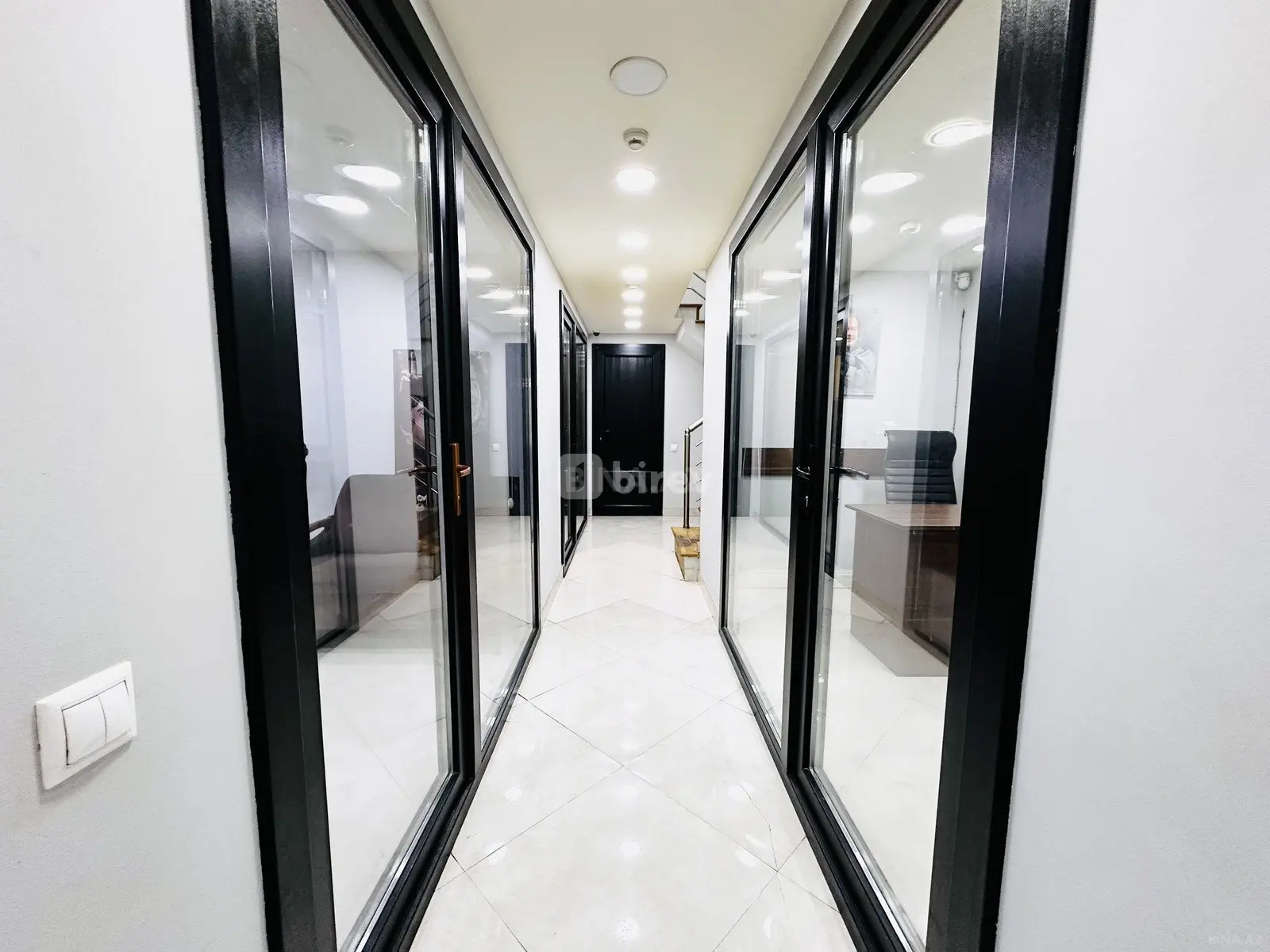 Ofis, Nəsimi rayonu, Feyzulla Qasımzadə küçəsi, Bakı şəhəri — şəkil 9