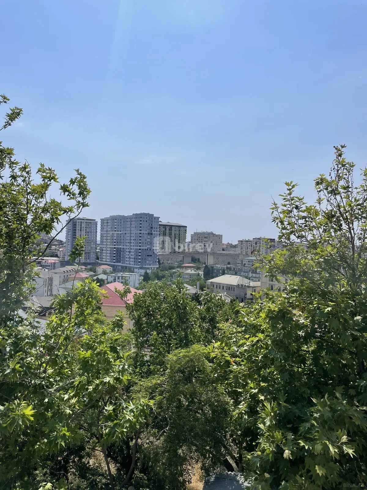 16 sot torpaq, Badamdar q., Badamdar Şossesi 10, Səbail rayonu — şəkil 1