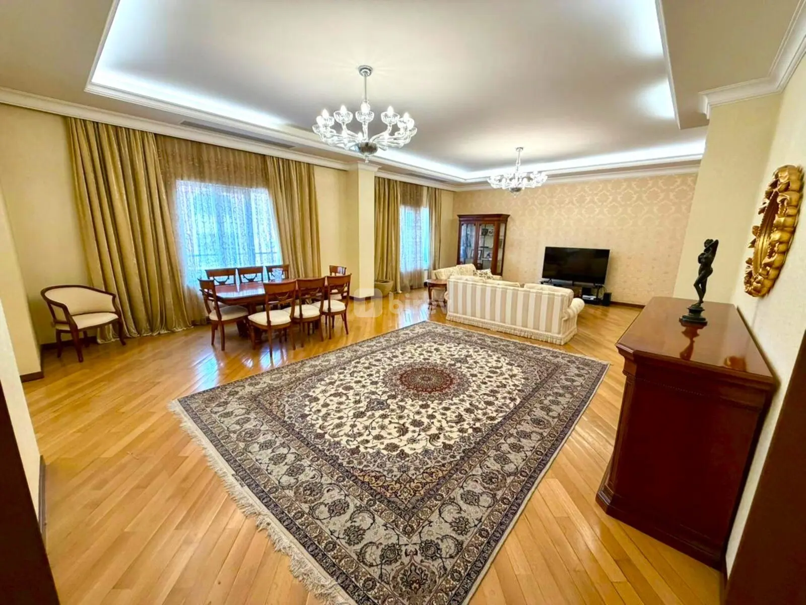 5 otaqlı mənzil, Nəsimi rayonu, Rəşid Behbudov küçəsi, Bakı şəhəri — şəkil 1