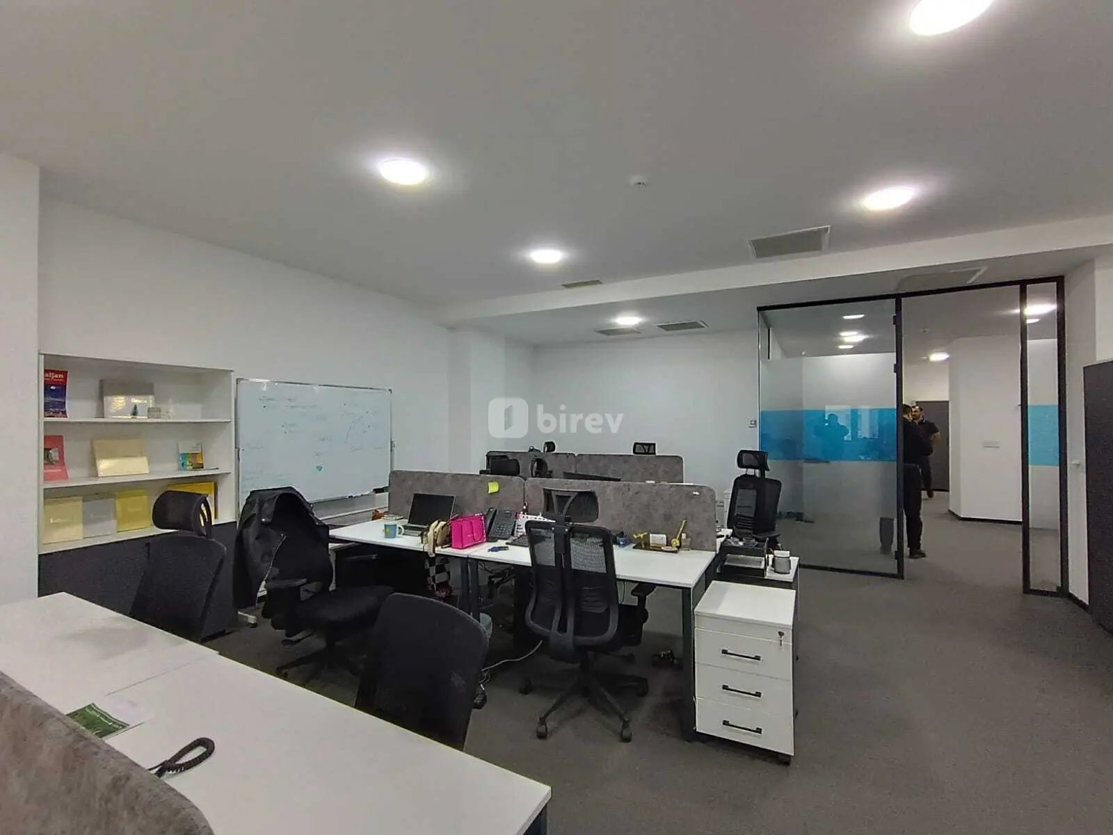 Ofis, Xətai rayonu, Babək plaza, Bakı şəhəri — şəkil 3