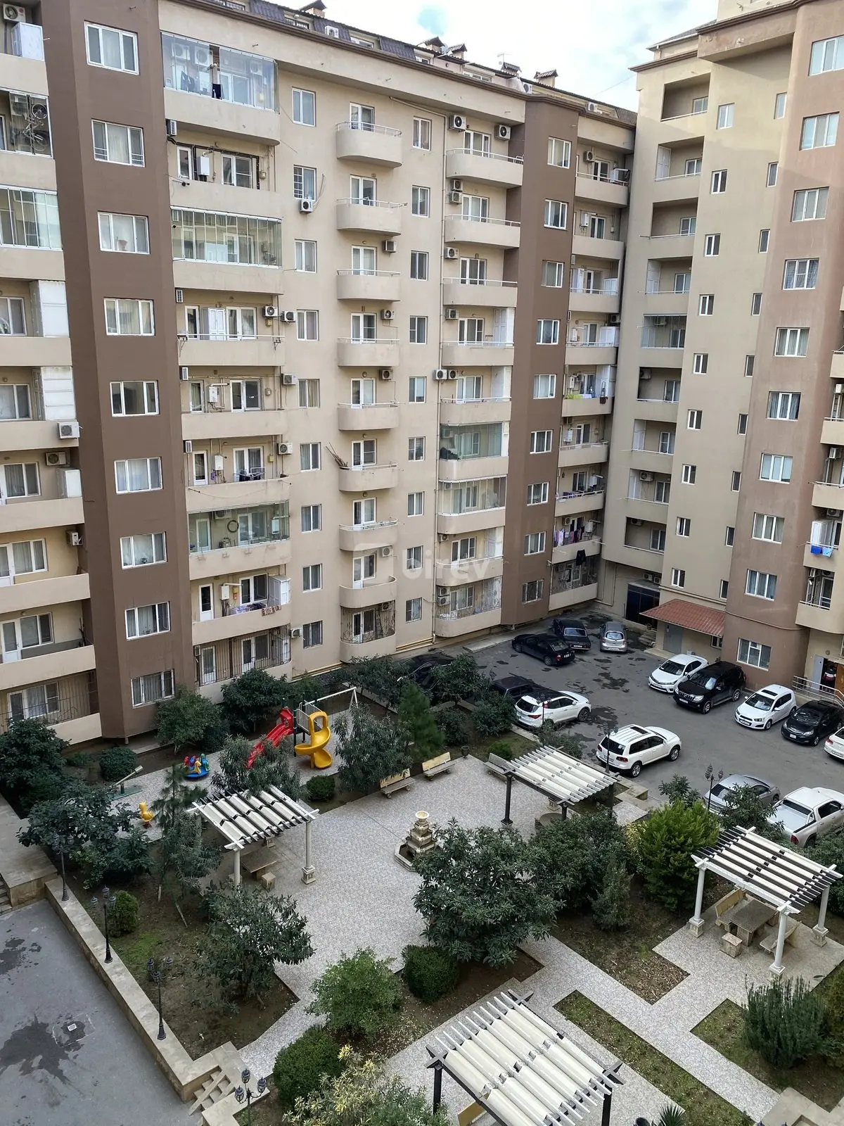 4 otaqlı mənzil, Yasamal rayonu, Zahid Xəlilov küç. 20, Bakı şəhəri — şəkil 1