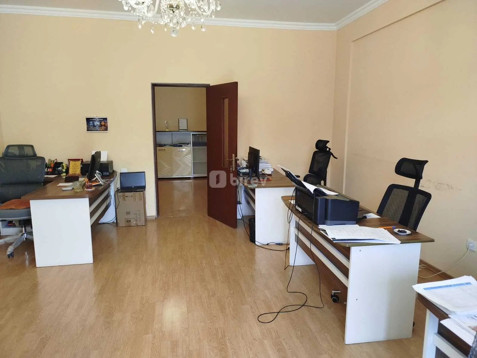 Ofis, Yasamal rayonu, Şəfayət Mehdiyev küçəsi, Bakı şəhəri — şəkil 4