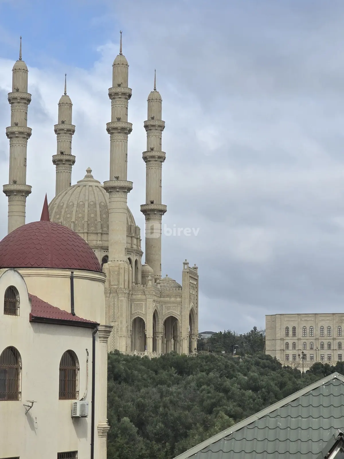 2 otaqlı mənzil, Binəqədi rayonu, İlqar Cümşüdov küçəsi, Bakı şəhəri — şəkil 1