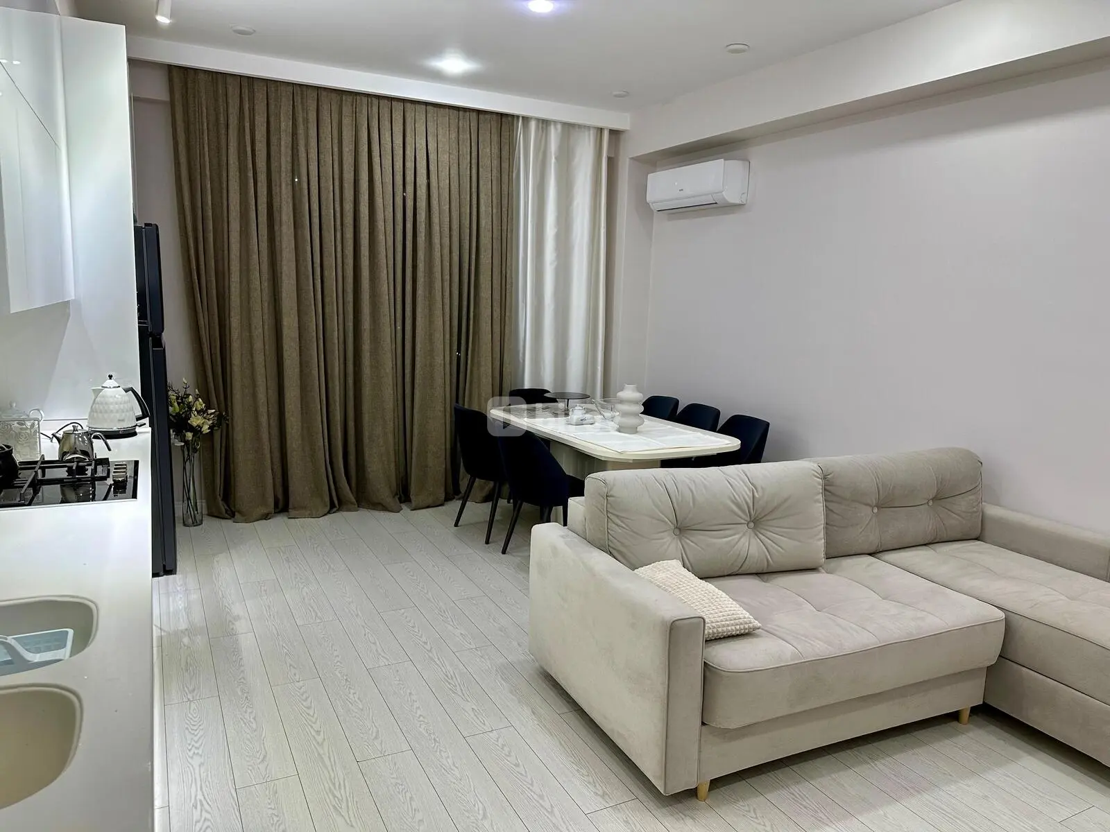 3 otaqlı mənzil, Səbail rayonu, Mikayıl Müşfiq küçəsi 8, Bakı şəhəri — şəkil 14