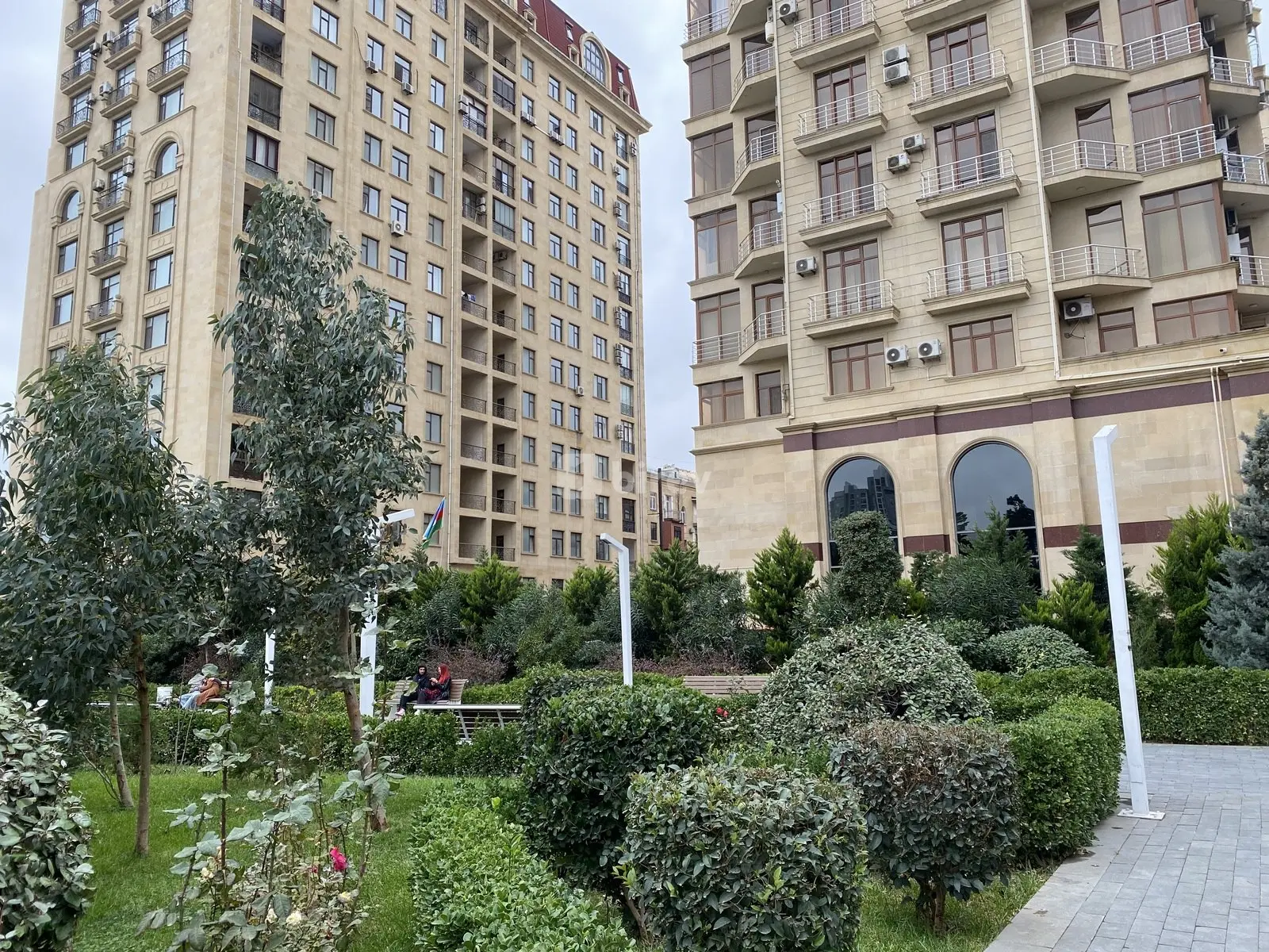 4 otaqlı mənzil, Nəsimi rayonu, Azadlıq prospekti, Bakı şəhəri — şəkil 27
