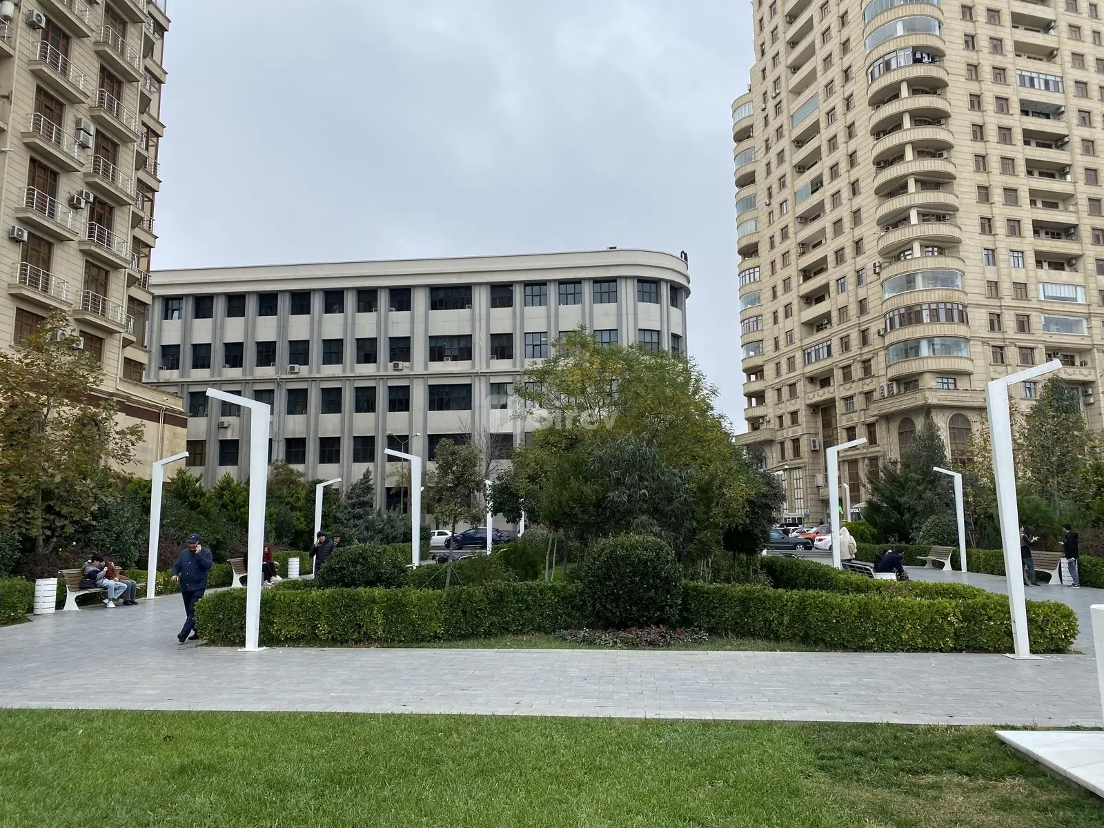 4 otaqlı mənzil, Nəsimi rayonu, Azadlıq prospekti, Bakı şəhəri — şəkil 28