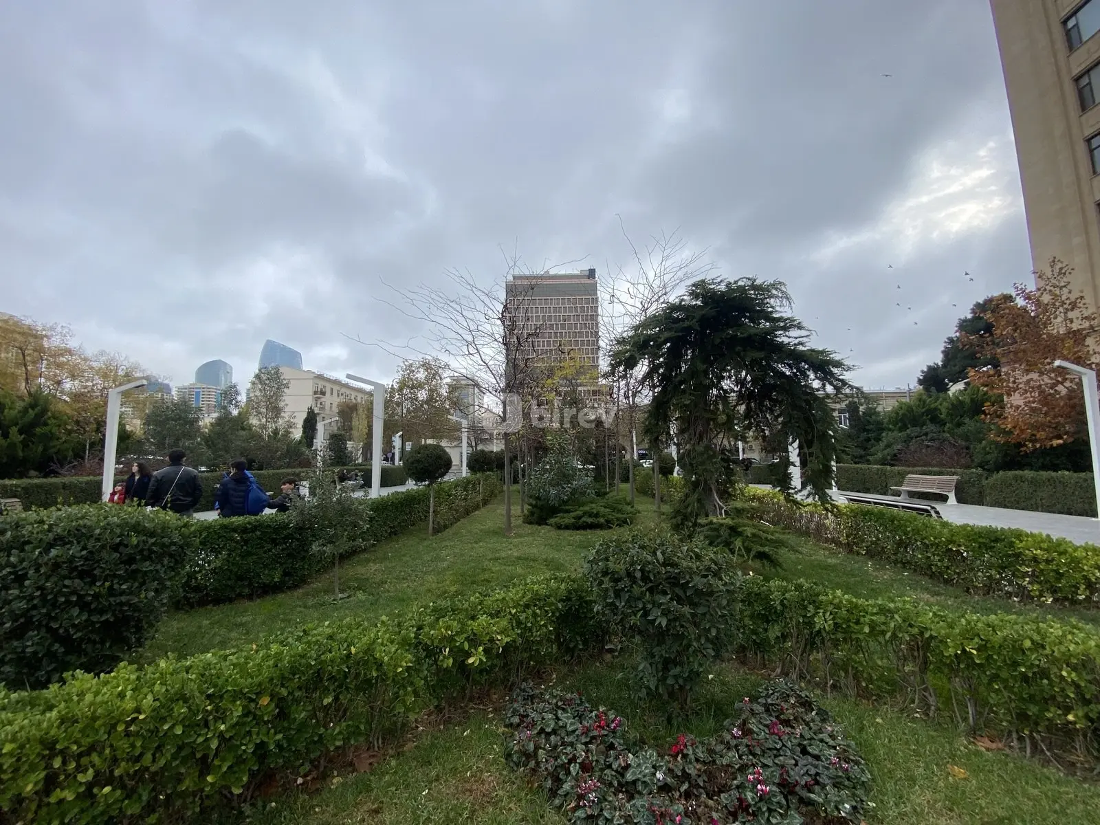 4 otaqlı mənzil, Nəsimi rayonu, Azadlıq prospekti, Bakı şəhəri — şəkil 29