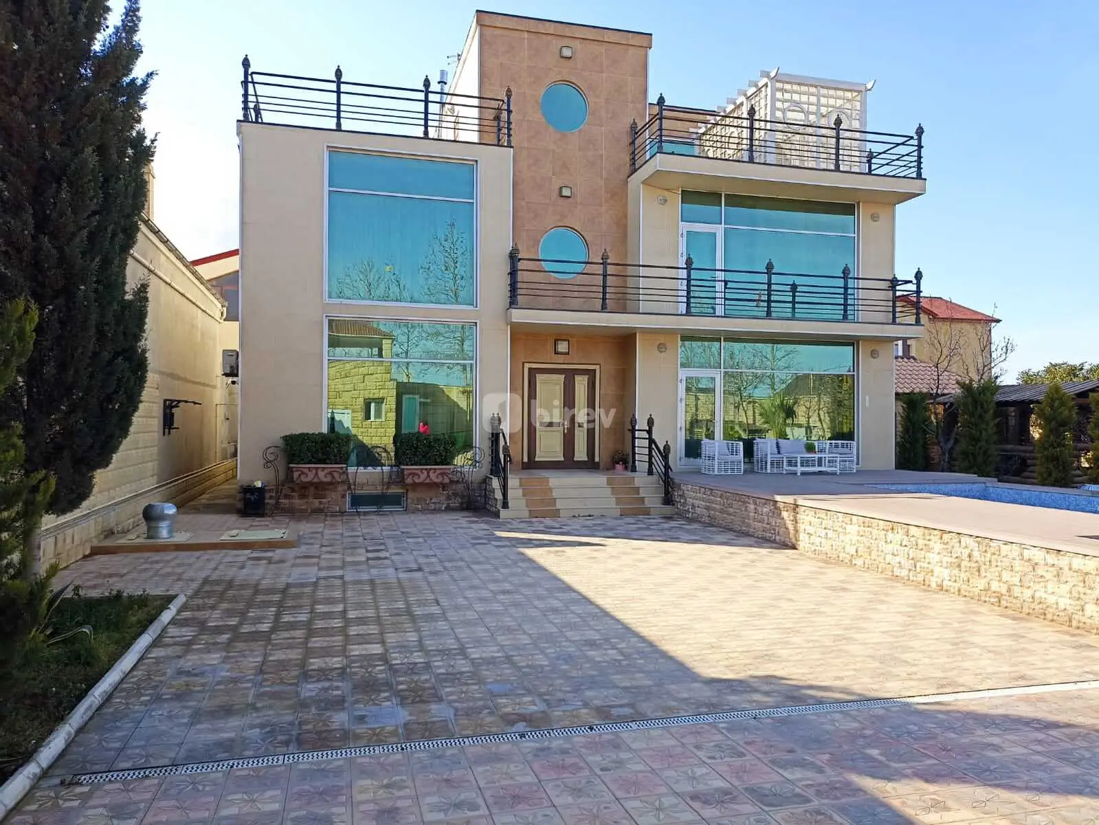 5 otaqlı həyət evi, Şüvəlan q., Şüvəlan qəsəbəsi, Xəzər rayonu — şəkil 1