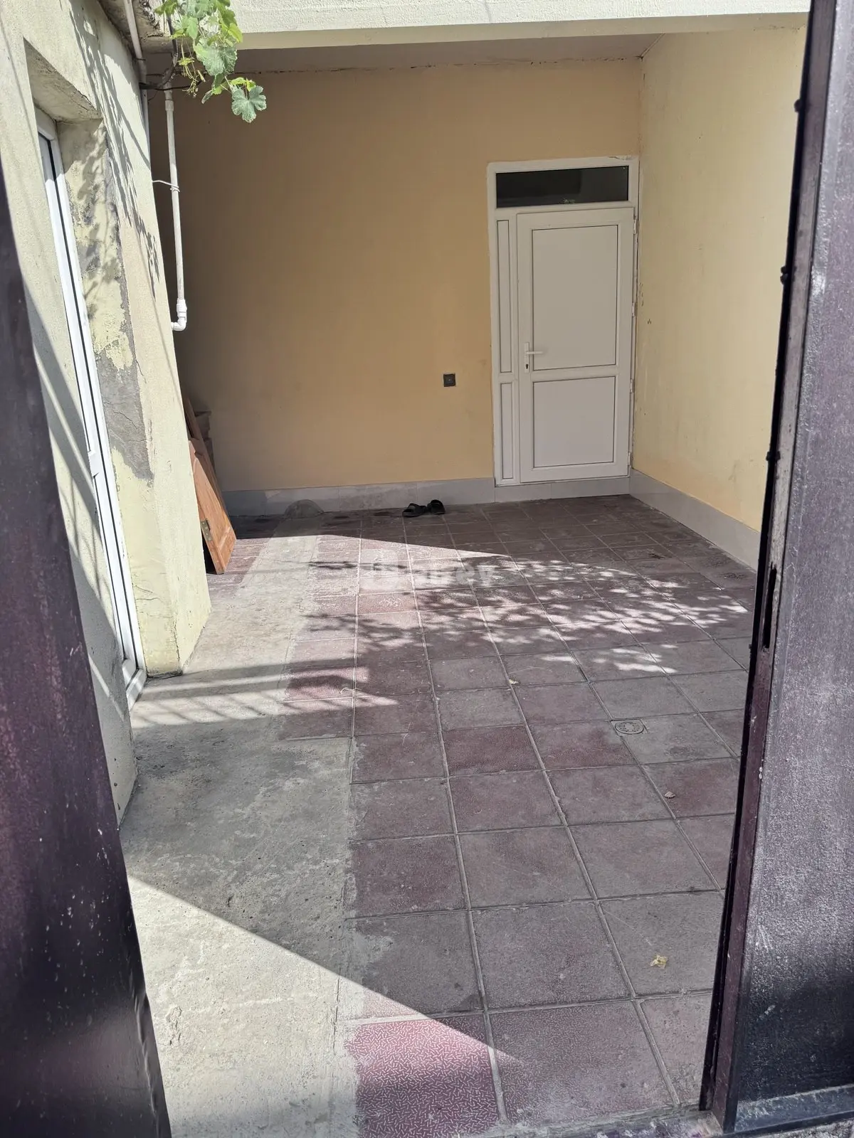 3 otaqlı həyət evi, Xırdalan q., Sabir küçəsi, Abşeron rayonu — şəkil 8