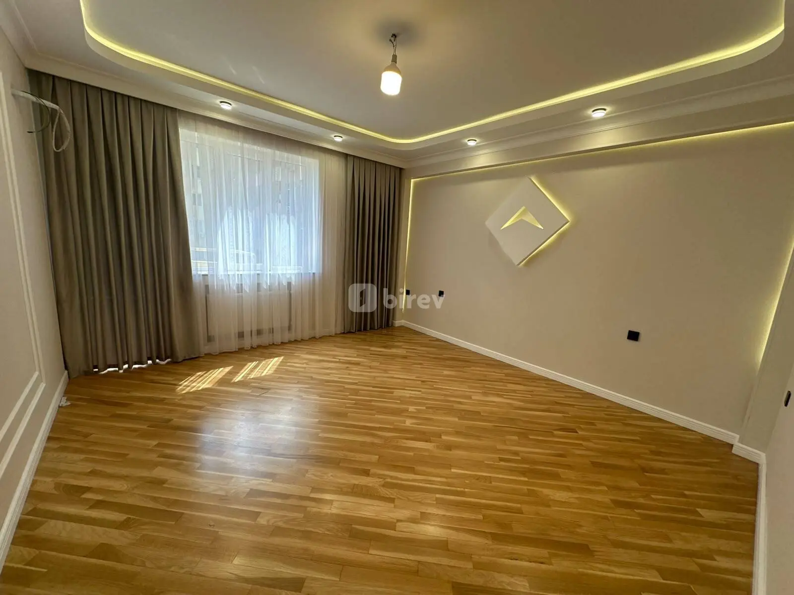4 otaqlı mənzil, Nəsimi rayonu, Azər Əliyev küç., Bakı şəhəri — şəkil 4