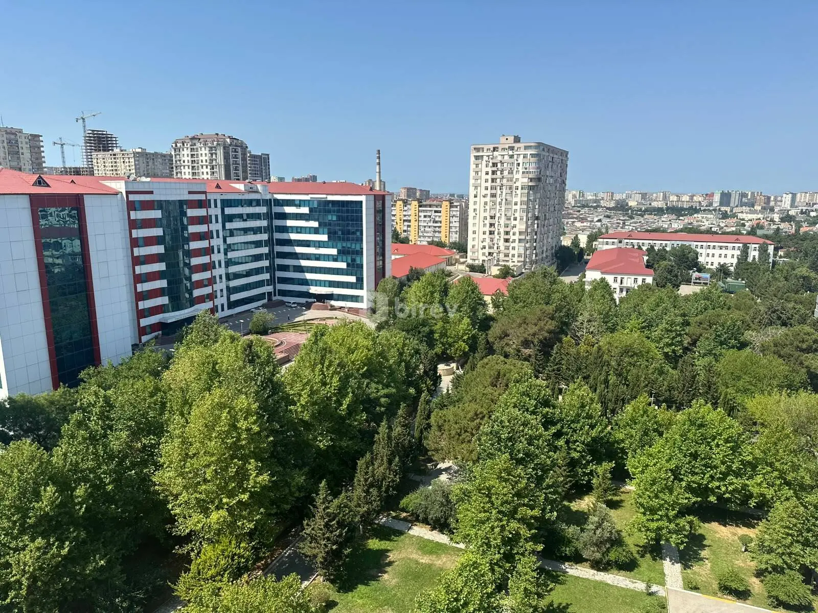 4 otaqlı mənzil, Nəsimi rayonu, Azər Əliyev küç., Bakı şəhəri — şəkil 6