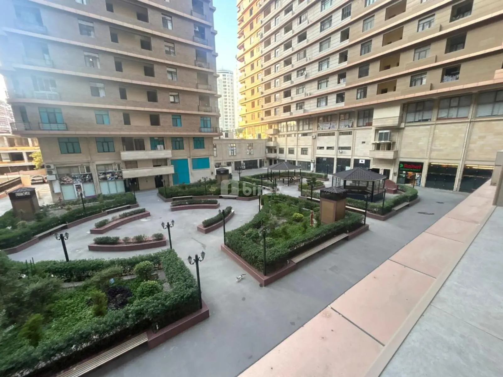 4 otaqlı mənzil, Nəsimi rayonu, Səməd Vurğun küç., Bakı şəhəri — şəkil 1