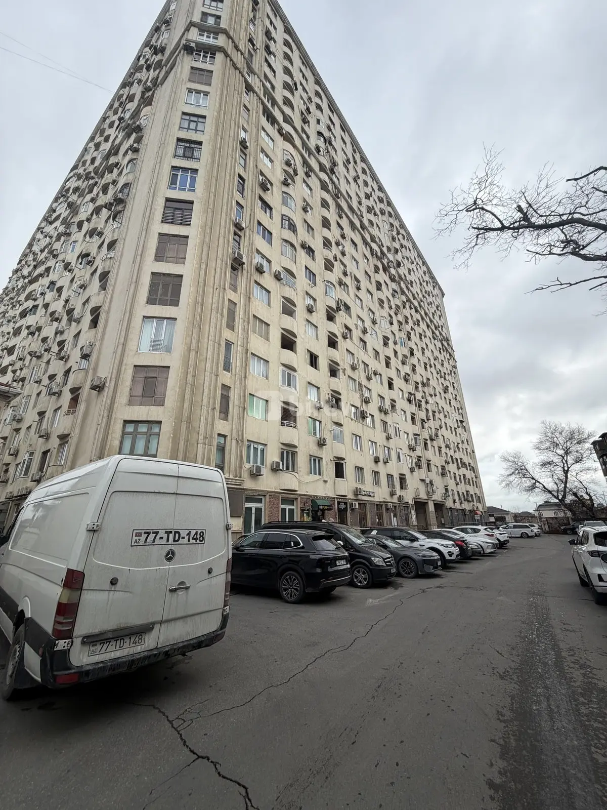 3 otaqlı mənzil, Nərimanov rayonu, Əliyar Əliyev küçəsi 8, Bakı şəhəri — şəkil 1